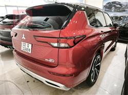 ميتسوبيشي اوتلاندر